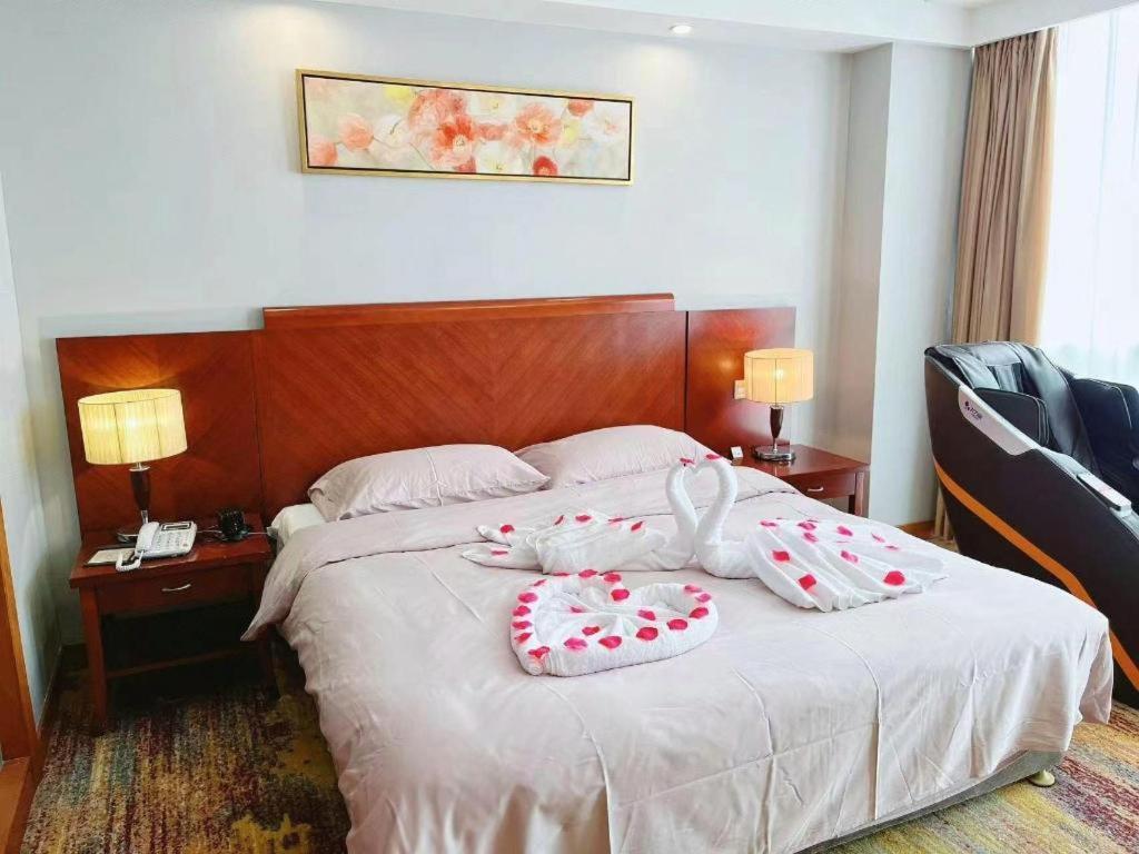 Qingdao Royal Garden Hotel Exteriér fotografie