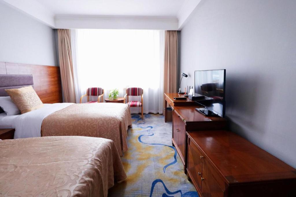 Qingdao Royal Garden Hotel Exteriér fotografie