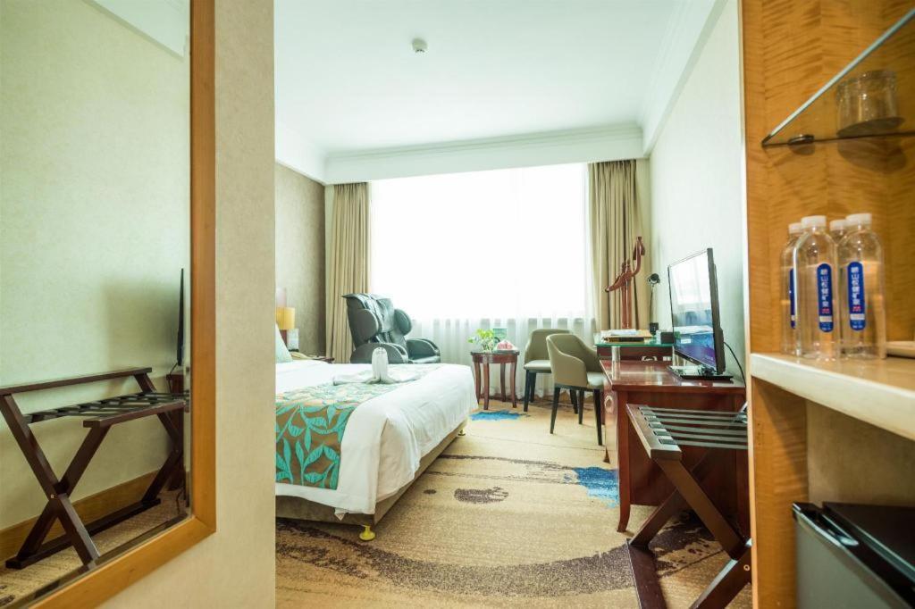 Qingdao Royal Garden Hotel Exteriér fotografie