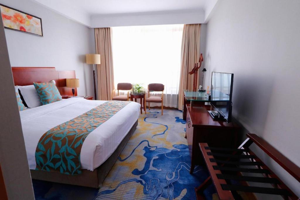 Qingdao Royal Garden Hotel Exteriér fotografie