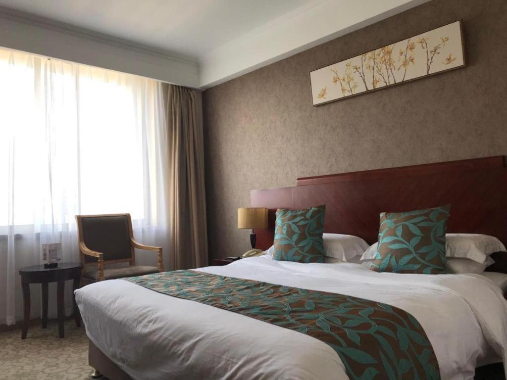 Qingdao Royal Garden Hotel Exteriér fotografie