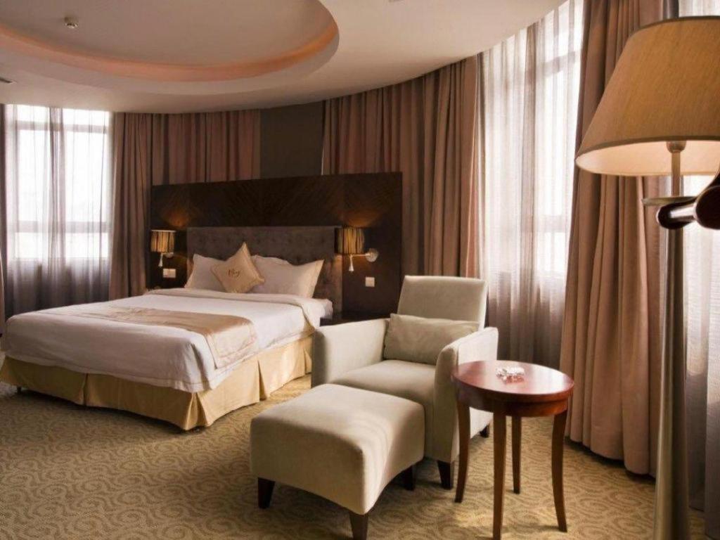 Qingdao Royal Garden Hotel Exteriér fotografie