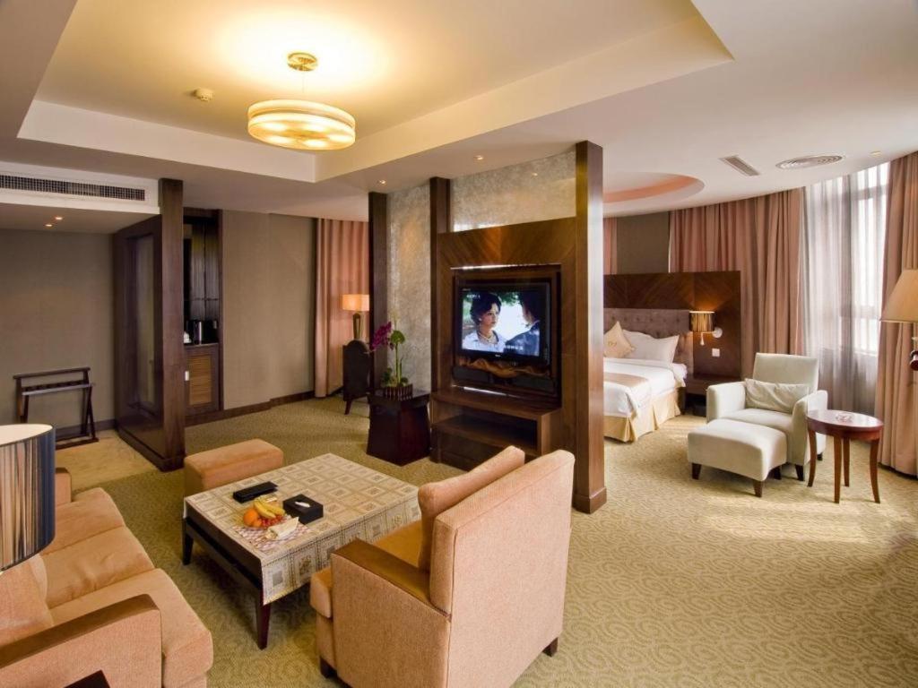 Qingdao Royal Garden Hotel Exteriér fotografie