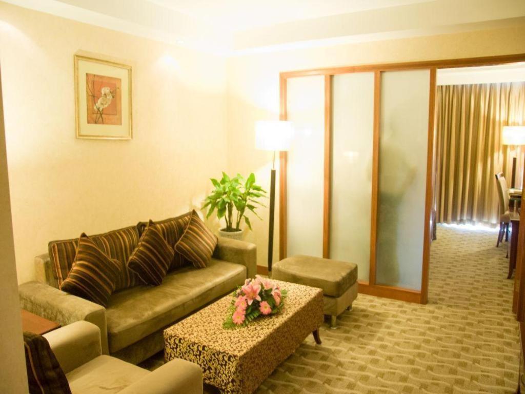 Qingdao Royal Garden Hotel Exteriér fotografie