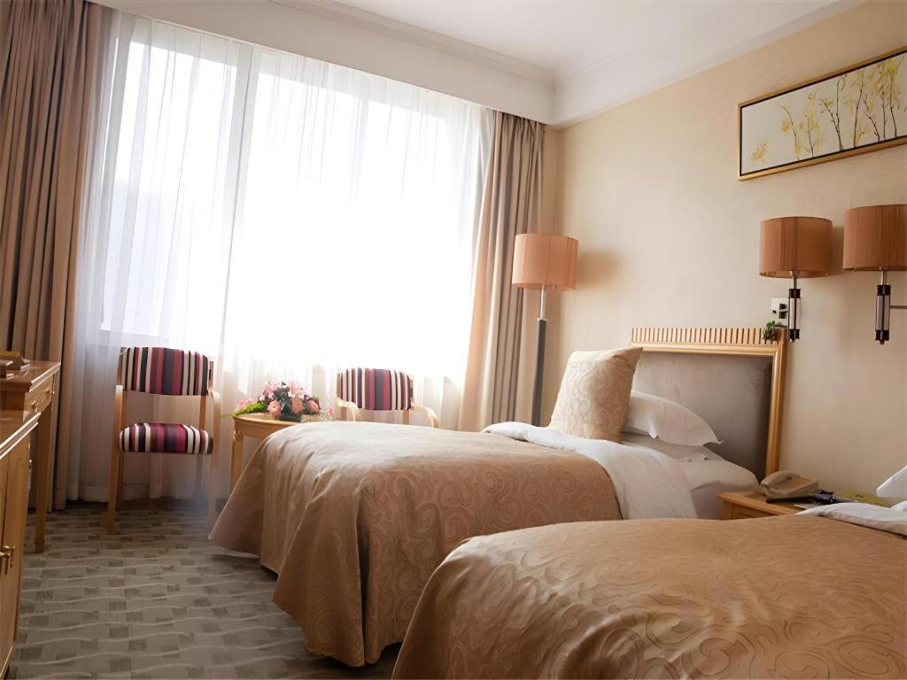 Qingdao Royal Garden Hotel Exteriér fotografie