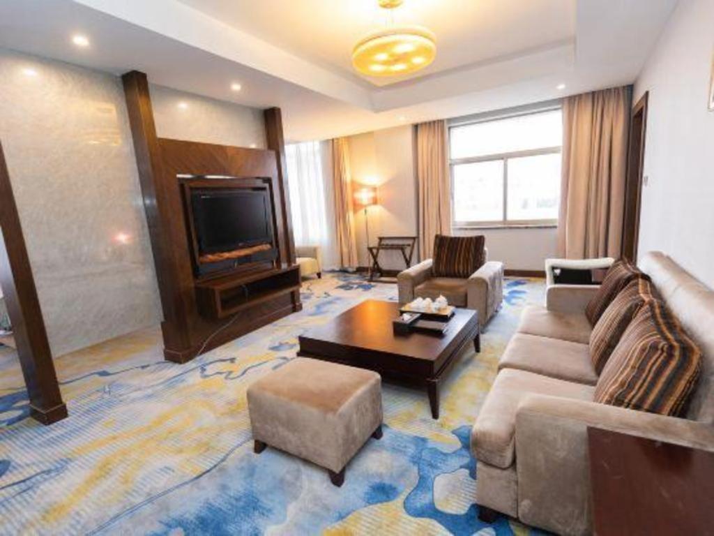 Qingdao Royal Garden Hotel Exteriér fotografie