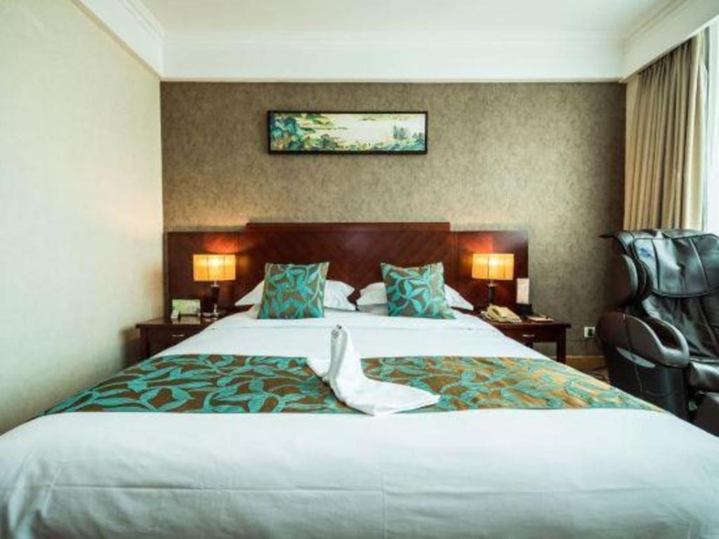 Qingdao Royal Garden Hotel Exteriér fotografie